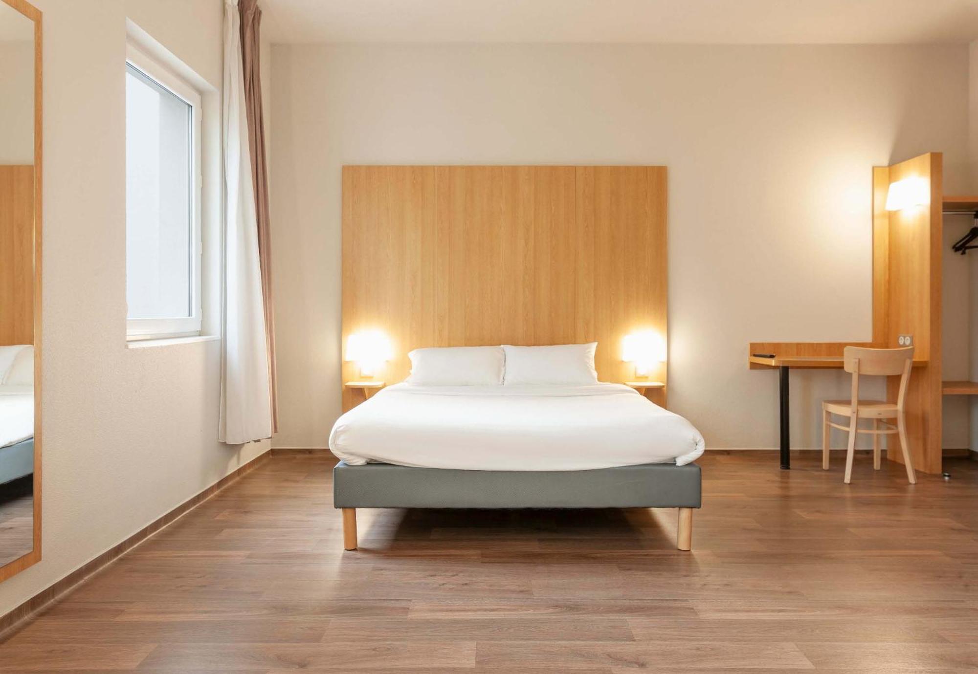 Mont-de-marsan Hotel Saint-Avit (Landes)