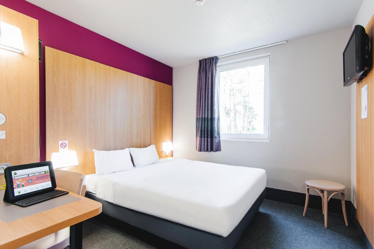 Mont-de-marsan Hotel 2*